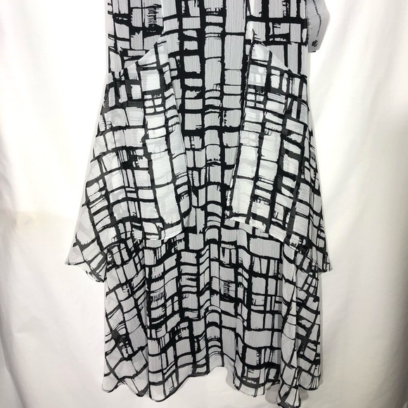 Karl Lagerfeld Paris Print Lace-Trim Tiered Dress - Picture 2 of 14